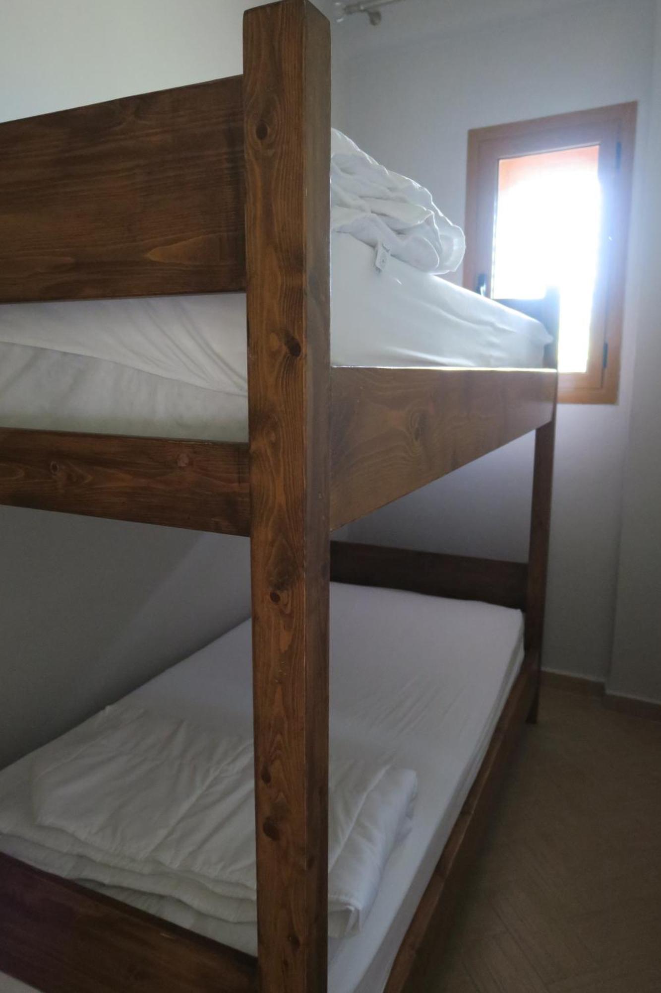 Doko Hotel Radhimë エクステリア 写真