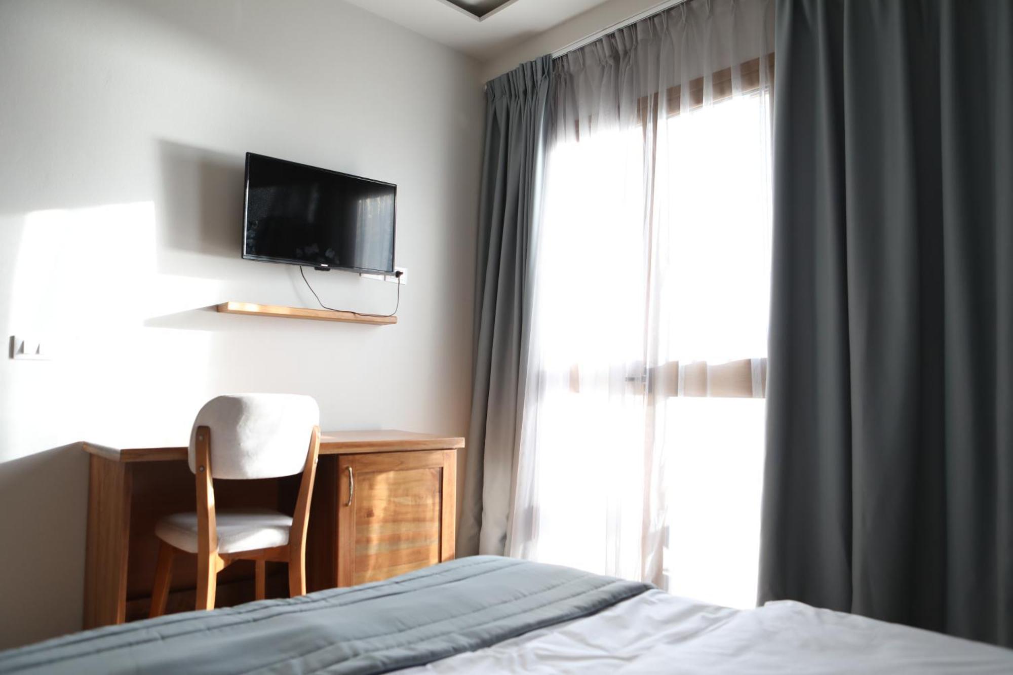 Doko Hotel Radhimë エクステリア 写真